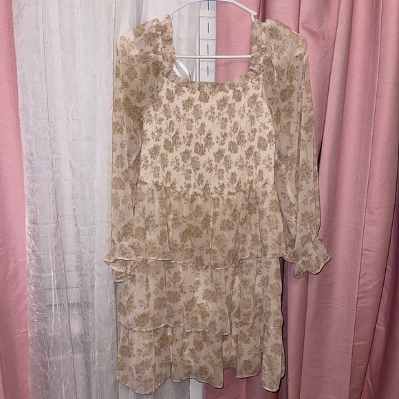 Dress - Picture 1 of 1